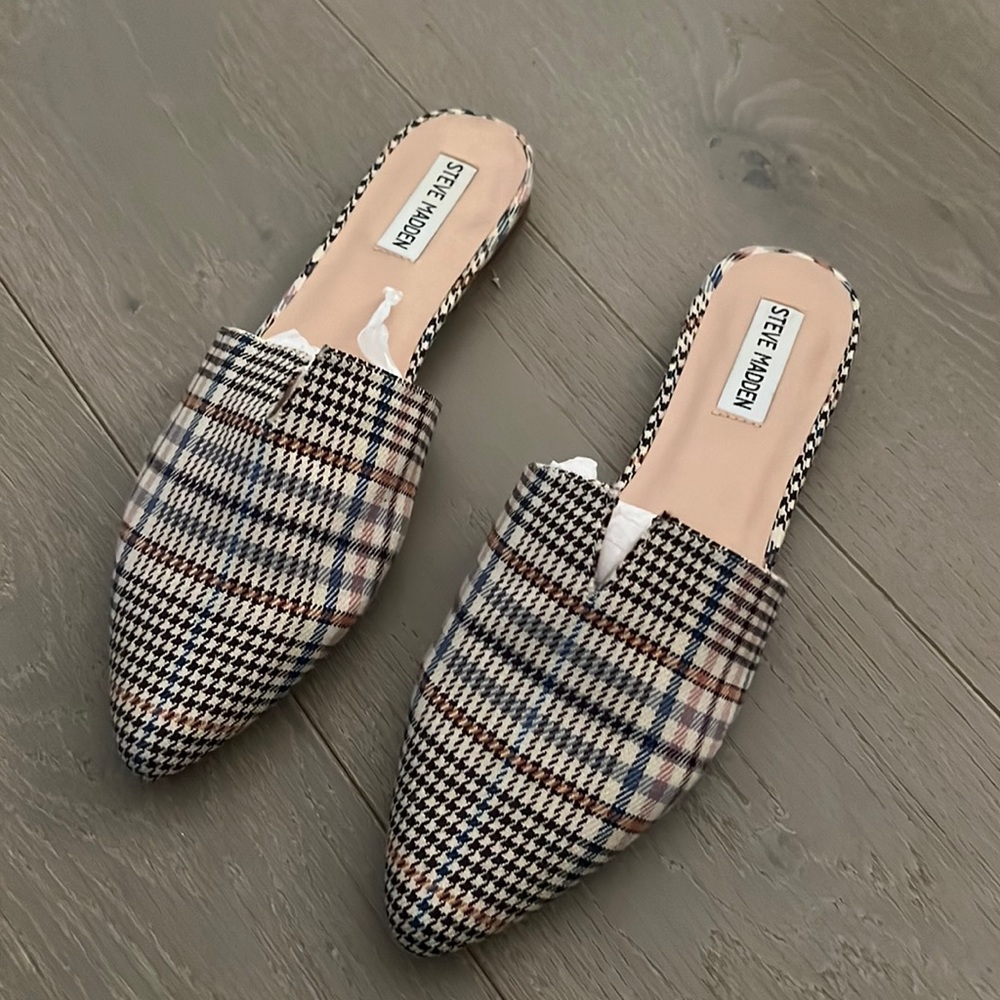 Steve Madden flat mule size 10